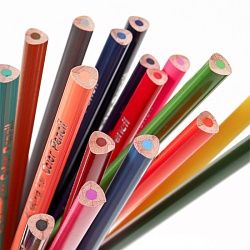 карандаши 24цв ароматизированные трёхгранный корпус