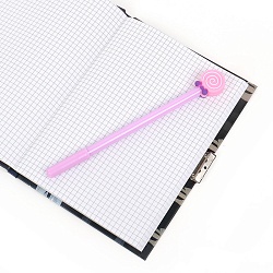 Блокнот 13,5*18 см 50л с замком "Девочка в цветах" с ручкой