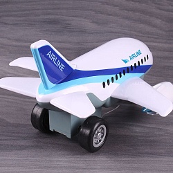 самолет "в787". игрушка