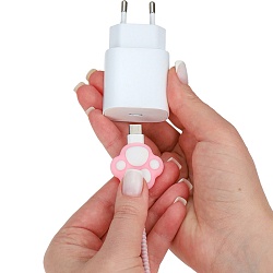 защита для провода зарядного устройства "розовая лапка"