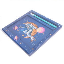 Блокнот 20,5*21 см  "Космос" с ручкой гелевой