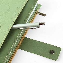 ежедневник а5 недатиров. 120л "darvish" обложка к/з (3 цвета) на застежке, с двумя отделениями