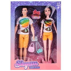 куклы в наборе.игрушка