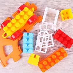 конструктор 70 деталей в пластиковом контейнере на колёсиках