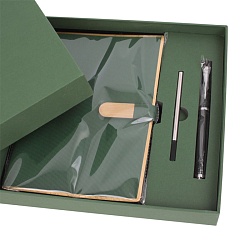 набор подарочный (ежедневник недатир.а5 с магнитной застежкой + ручка) зеленого цвета