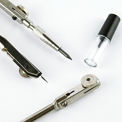 готовальня  3 пред "техника" (набор чертёжный) globus