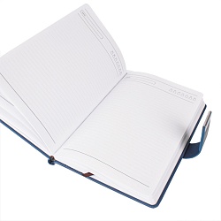 ежедневник а5 недатиров. 140л  обложка кожзам на кнопке